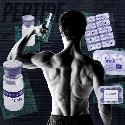 Collage : dos d'un homme tenant une seringue, entoure de flacons de peptides etiquetes.
